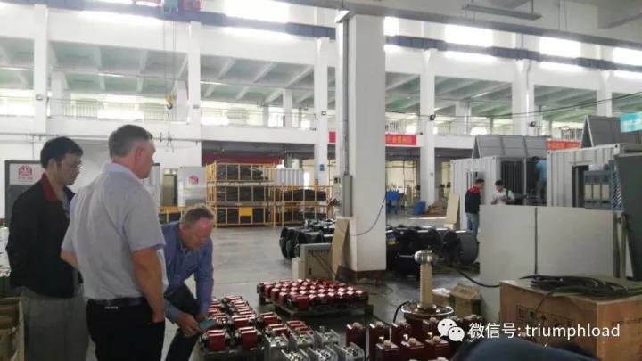 美女内射无套日韩免费播放