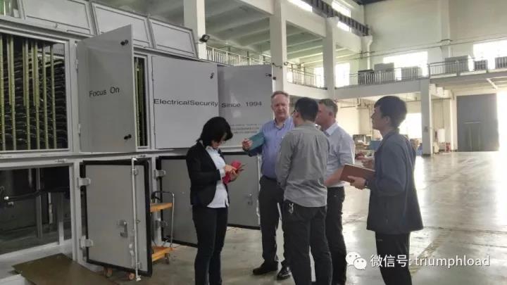 美女内射无套日韩免费播放