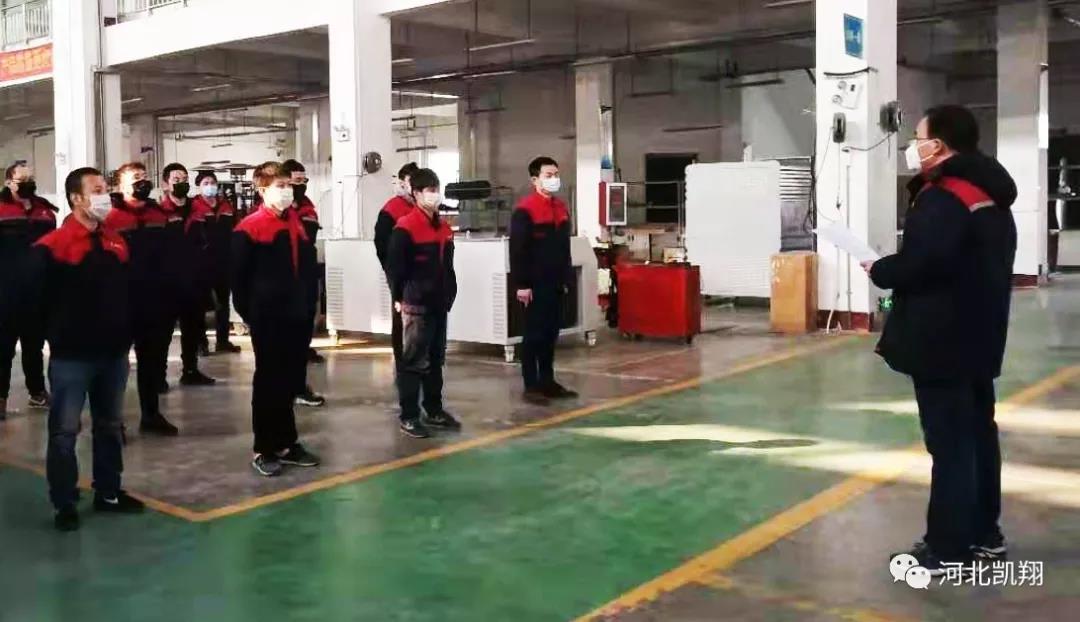 美女内射无套日韩免费播放