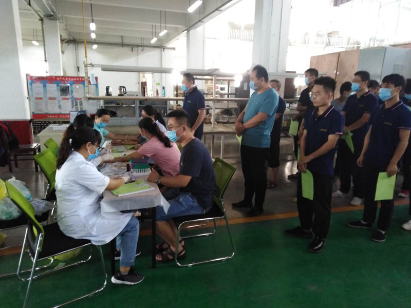 美女内射无套日韩免费播放