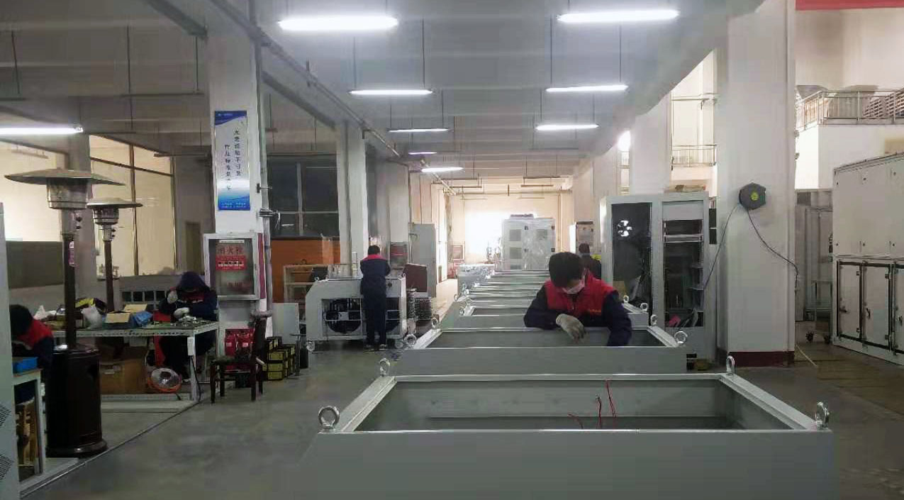 美女内射无套日韩免费播放